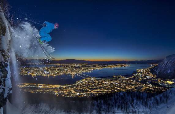 arctic-urban-skiing-nga-audun-rikardsen