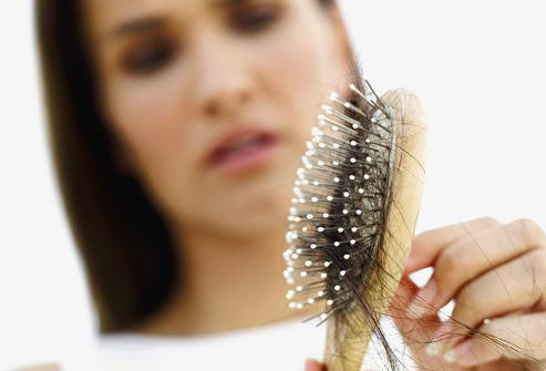 hair-loss-hair-in-brush-the-belgravia-centre-1