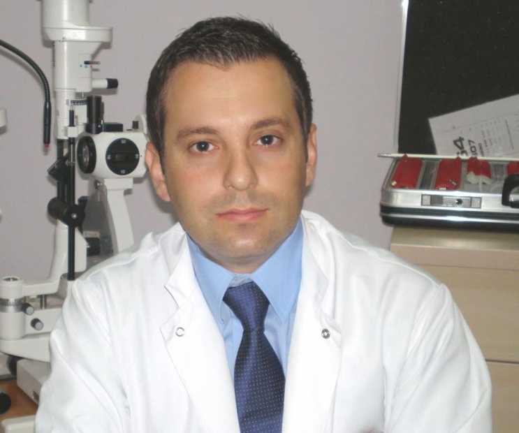 Dr.Nadon Qafa, kirurg okulist