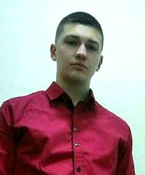 Aleksandër Lamaj, student në vitin e parë në degën “Shkenca Juridike në sektorin publik”