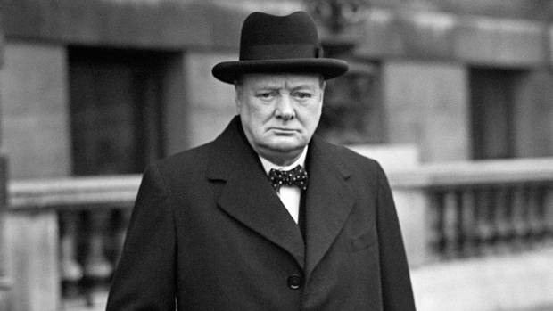 Winston Churchill, politikan anglez, ushtarak dhe shkrimtar