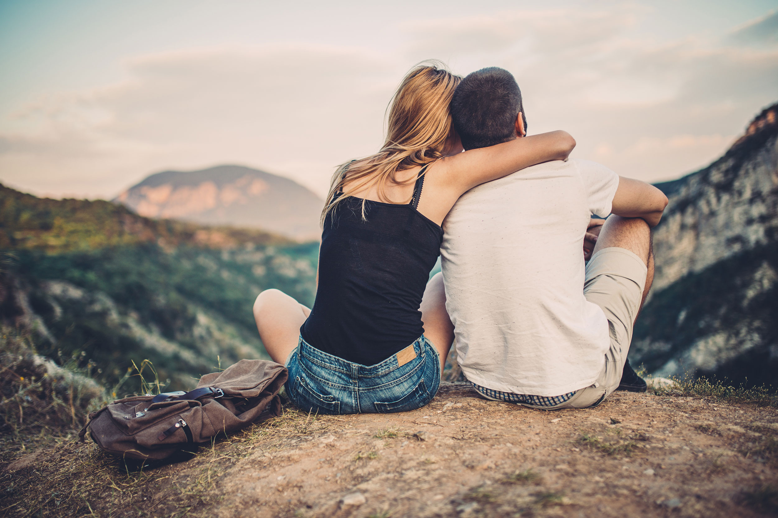 5-rituals-to-reconnect-in-your-relationship_hi