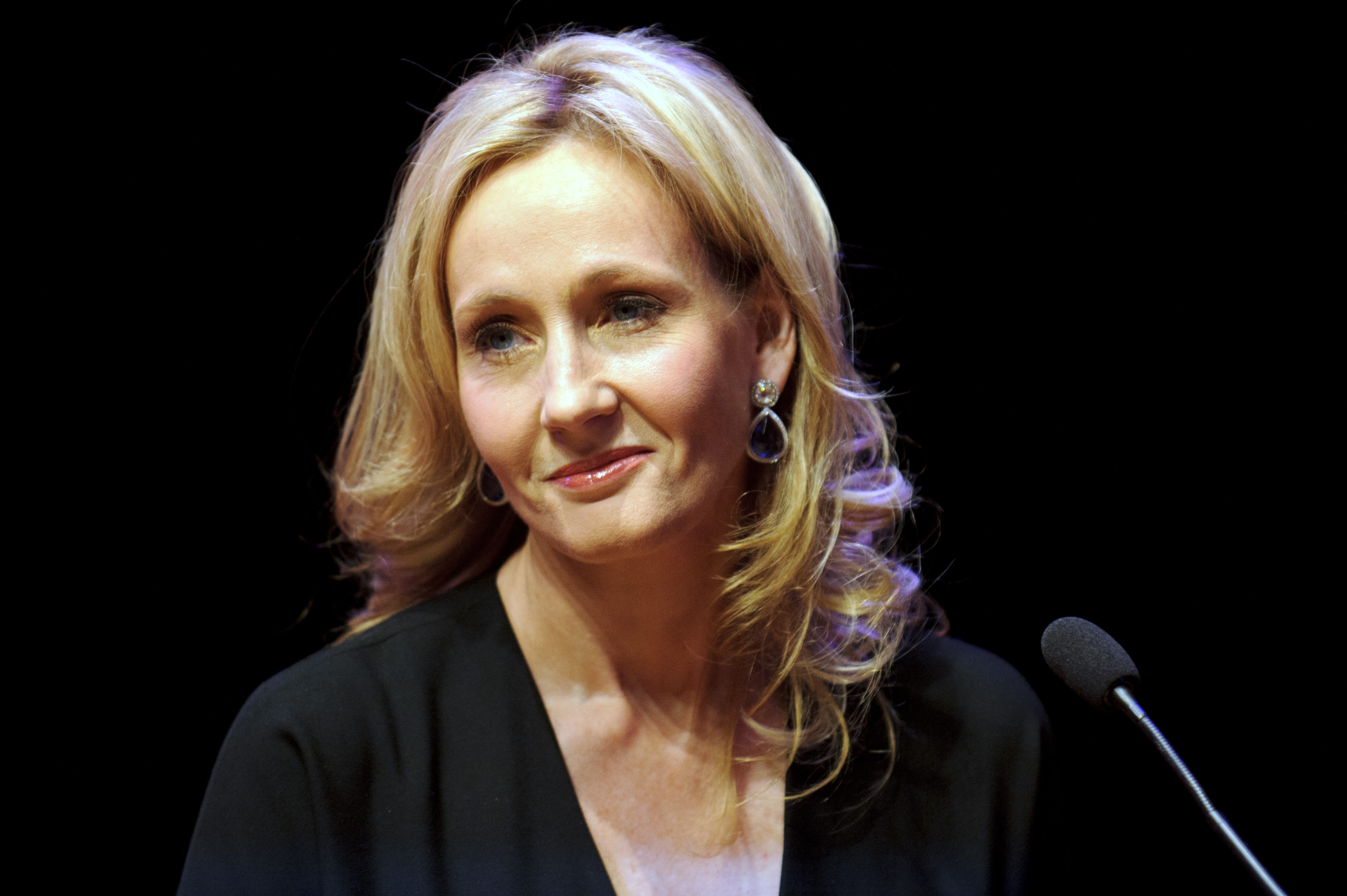 LONDON, ENGLAND - SEPTEMBER 27: Author J.K. Rowling attends photocall ahead of her reading from 'The Casual Vacancy' at the Queen Elizabeth Hall on September 27, 2012 in London, England. (Photo by Ben Pruchnie/Getty Images)