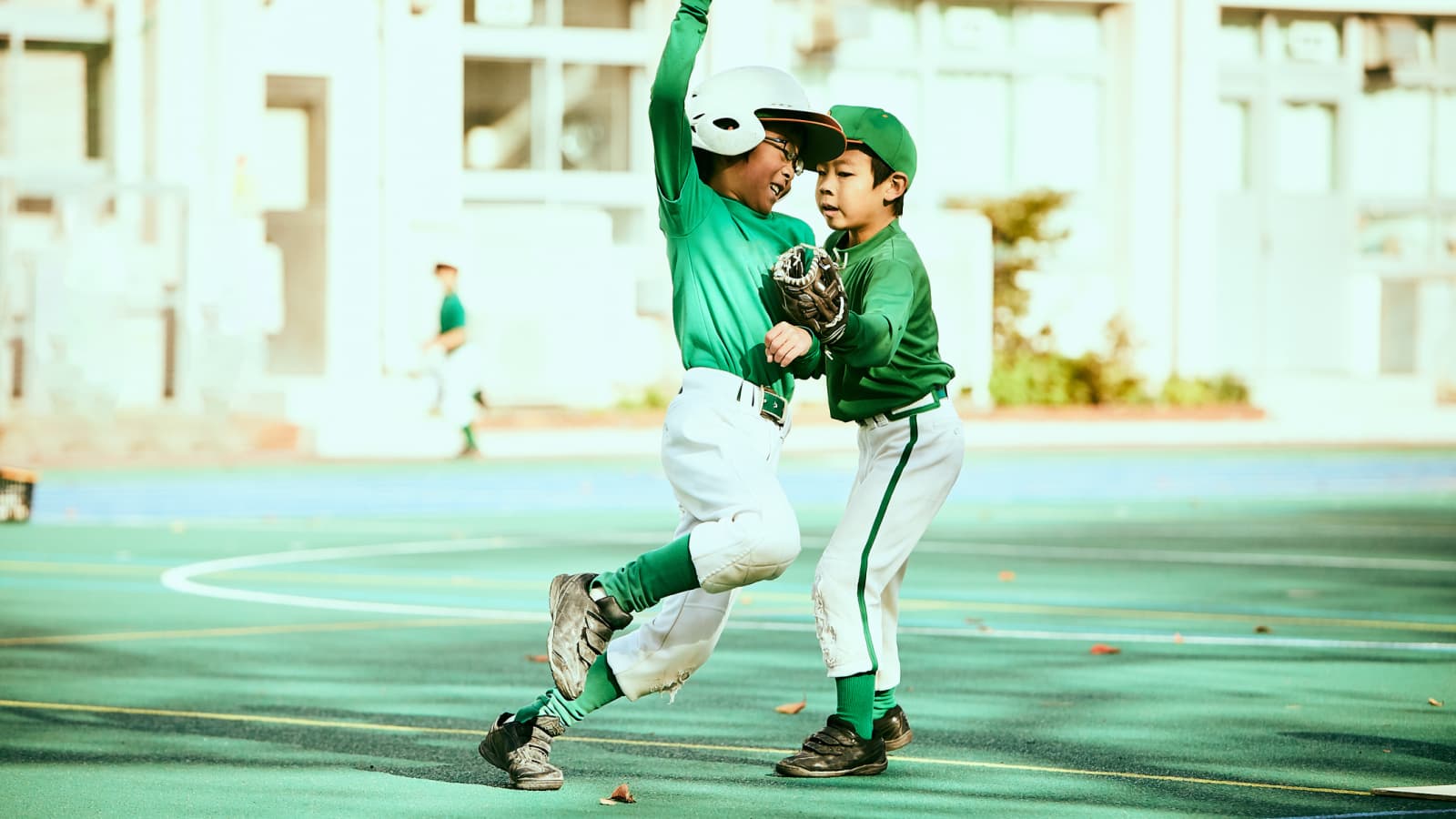 107033022-1647628025433-gettyimages-1087466916-kidsbaseball_19