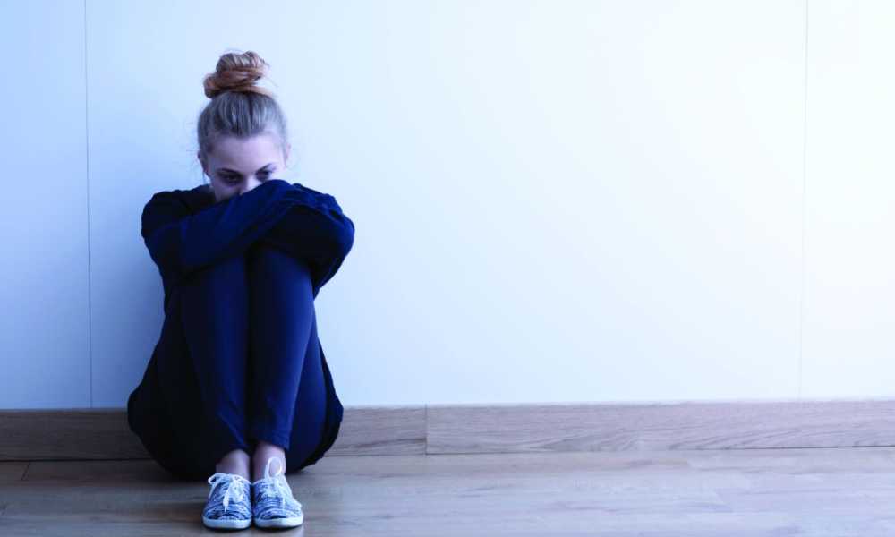 Studim / Qëndrimi ulur ndikon në zhvillimin e depresionit tek adoleshentët Revista Psikologji