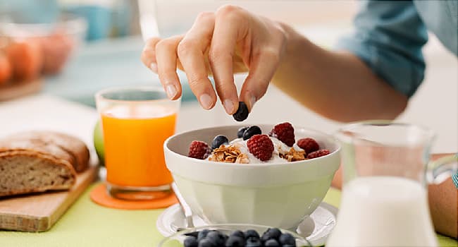 650x350_the_many_benefits_of_breakfast_features