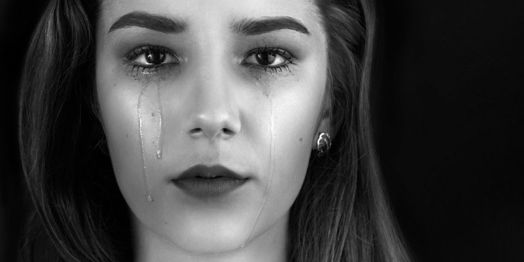 crying-woman-1024x512
