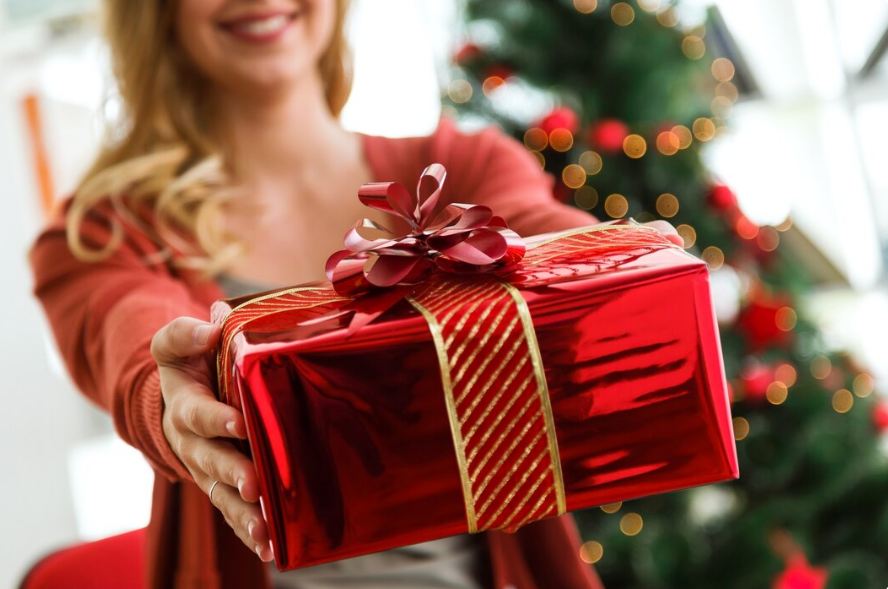 festat-dhurata-gjuha