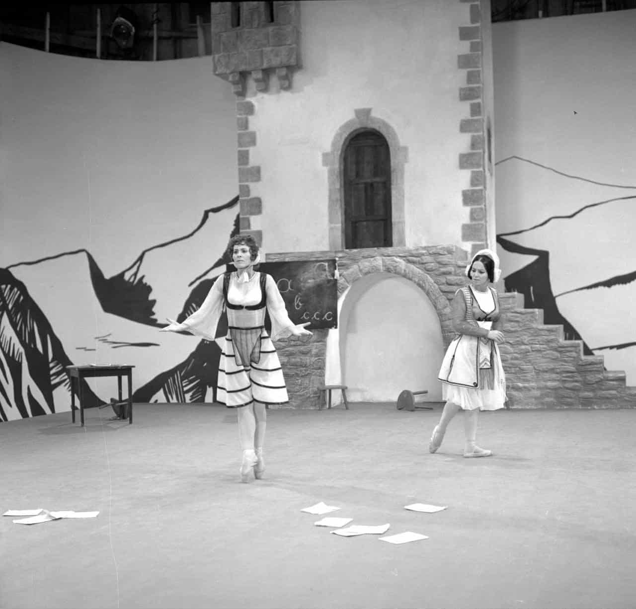 caf9d7a9-8c96-40ef-9a43-8bfb37c15f9e